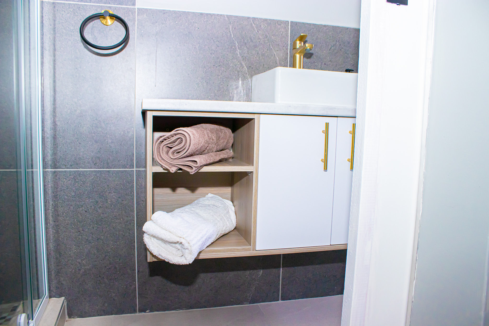 Room 6 Image